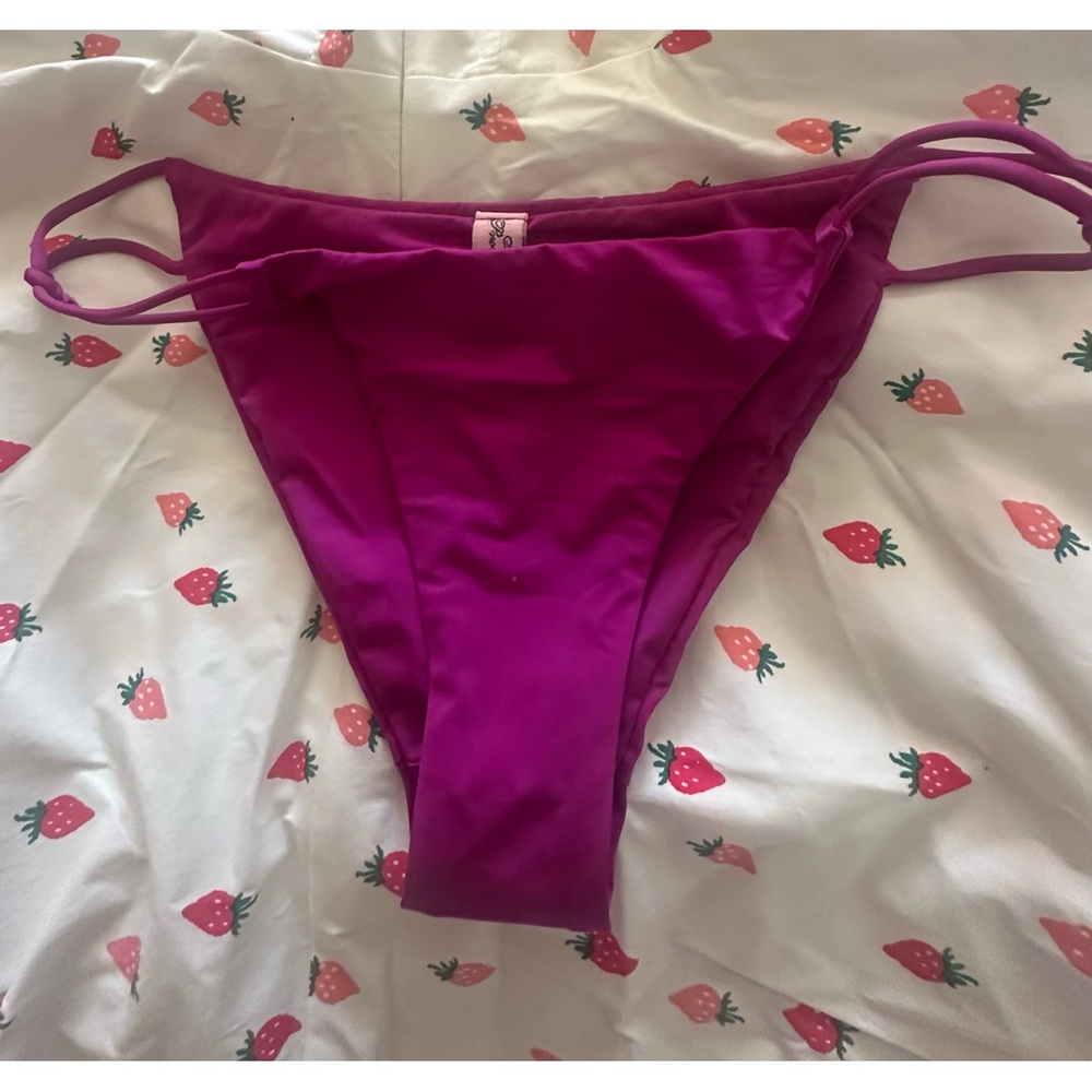 Vibrant Purple Bikini Bottom size 2  stretchy New